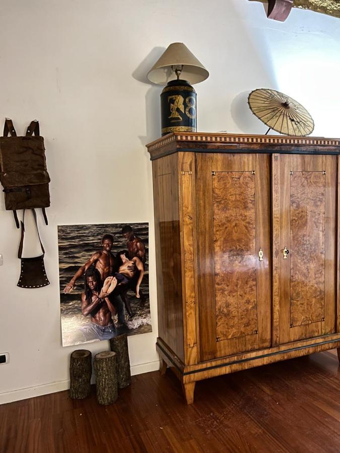 Appartement Casa Tiare, The Heart Of Piazza Plebiscito à Naples Extérieur photo